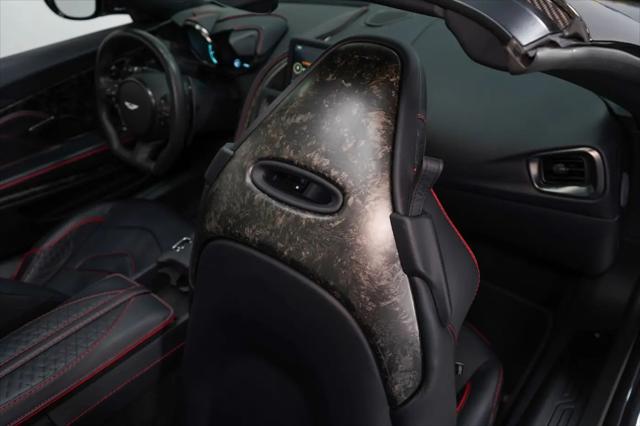 2022 Aston Martin DBS Superleggera Volante