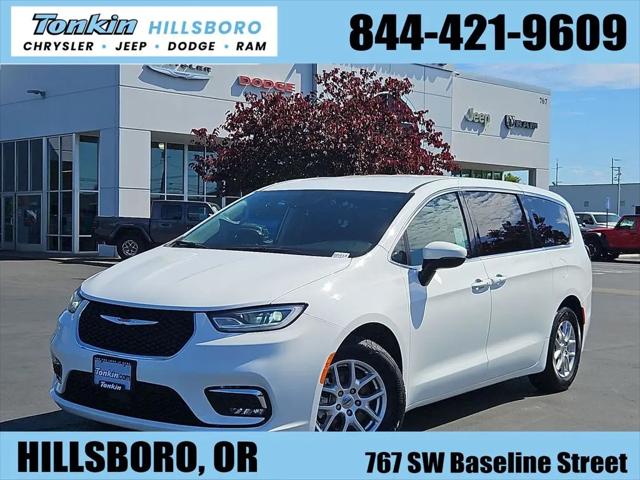 2023 Chrysler Pacifica Touring L for sale in Hillsboro, OR