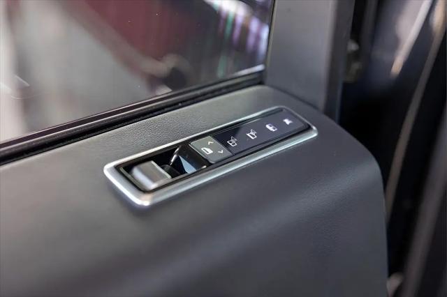2022 Land Rover Range Rover Westminster