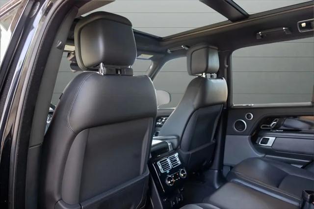 2022 Land Rover Range Rover Westminster