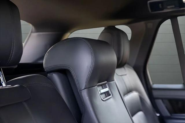 2022 Land Rover Range Rover Westminster