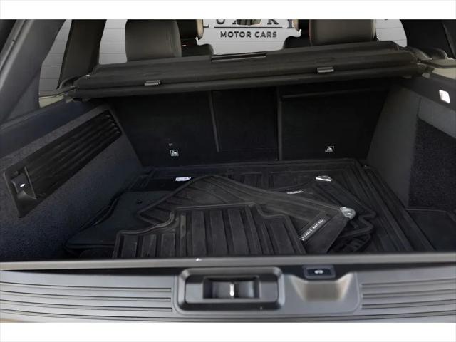 2022 Land Rover Range Rover Westminster