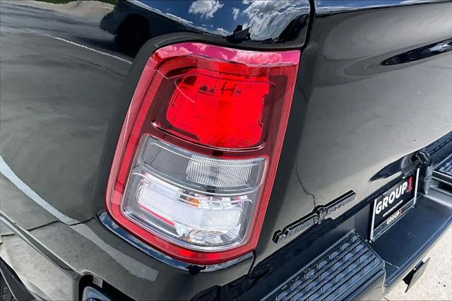 2023 Ram 1500 Lone Star Crew Cab 4x4 5'7" Box