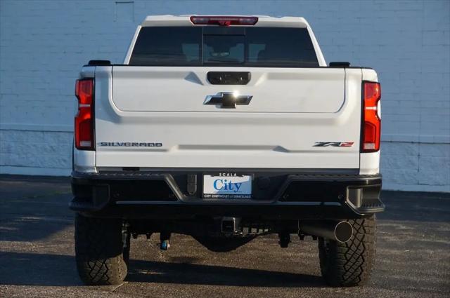 2026 Chevrolet Silverado 2500HD Crew Cab, Standard Bed, XR2, 4WD