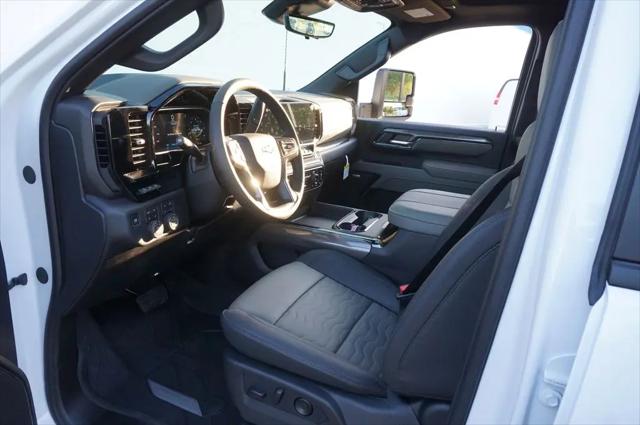 2026 Chevrolet Silverado 2500HD Crew Cab, Standard Bed, XR2, 4WD
