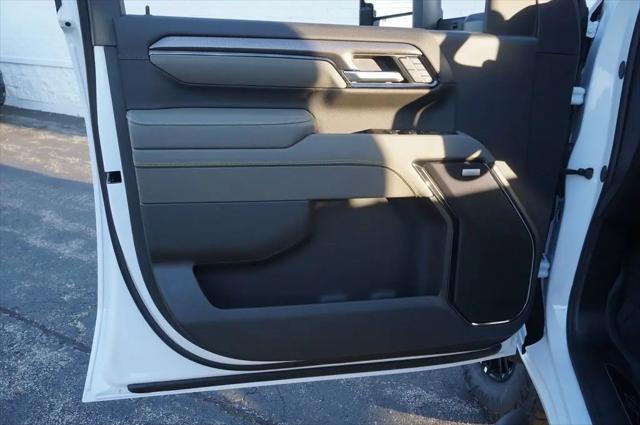2026 Chevrolet Silverado 2500HD Crew Cab, Standard Bed, XR2, 4WD