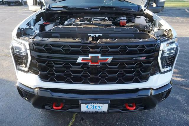 2026 Chevrolet Silverado 2500HD Crew Cab, Standard Bed, XR2, 4WD