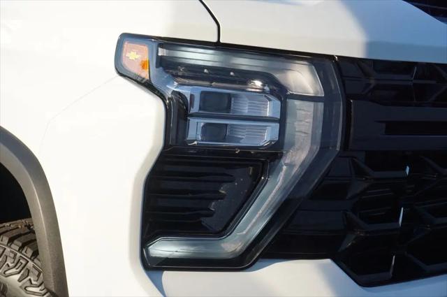 2026 Chevrolet Silverado 2500HD Crew Cab, Standard Bed, XR2, 4WD