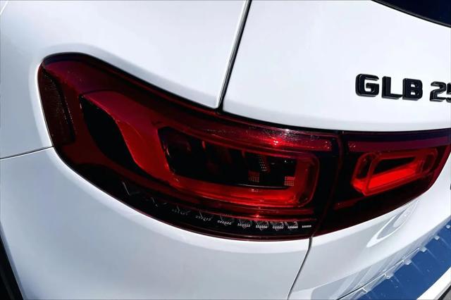 2023 Mercedes-Benz GLB 4MATIC