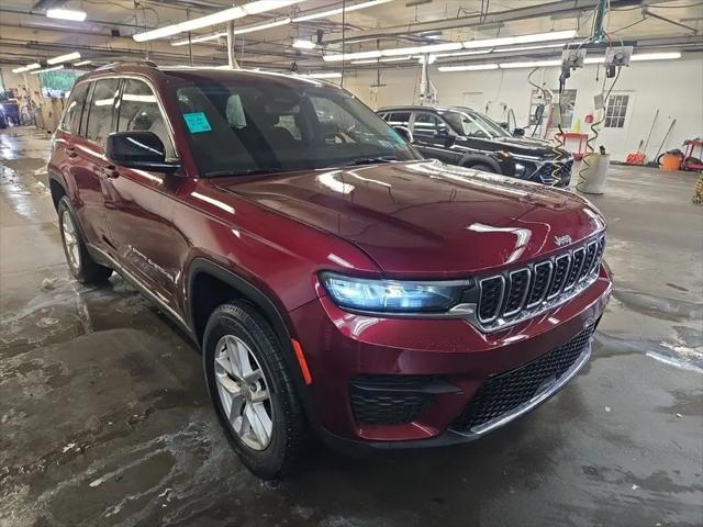 2023 Jeep Grand Cherokee Laredo 4x4