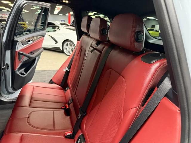 2022 BMW X3 M40i