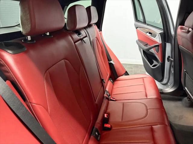 2022 BMW X3 M40i