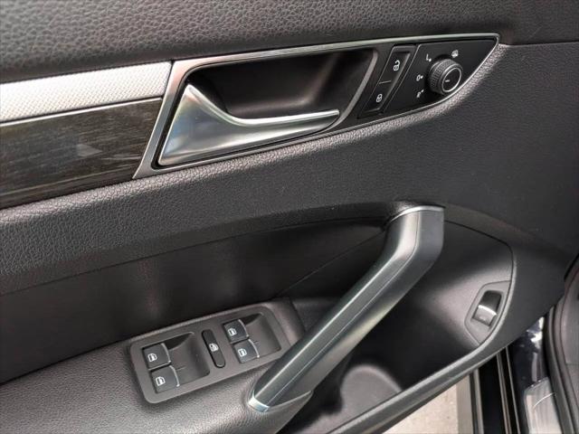 2017 Volkswagen Passat 1.8T SE