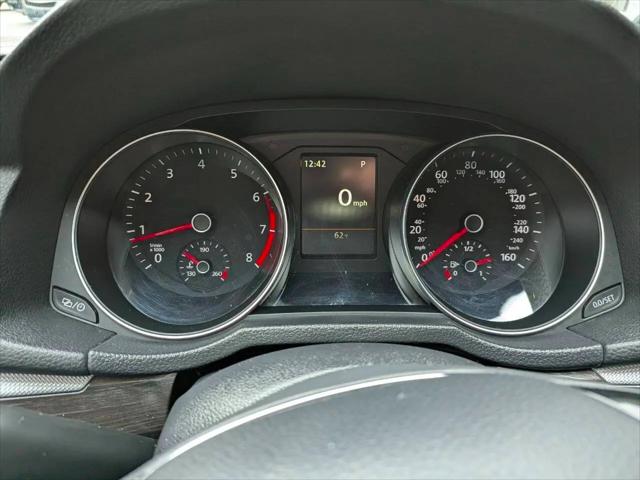 2017 Volkswagen Passat 1.8T SE