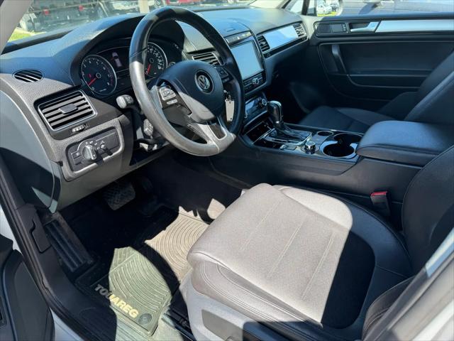 2013 Volkswagen Touareg VR6 Sport