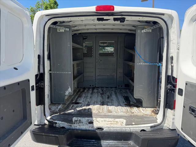 2019 Nissan 1500 S V6