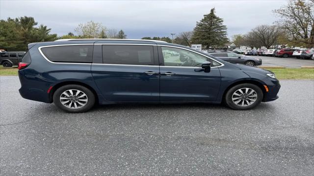 2021 Chrysler Pacifica Hybrid Touring L