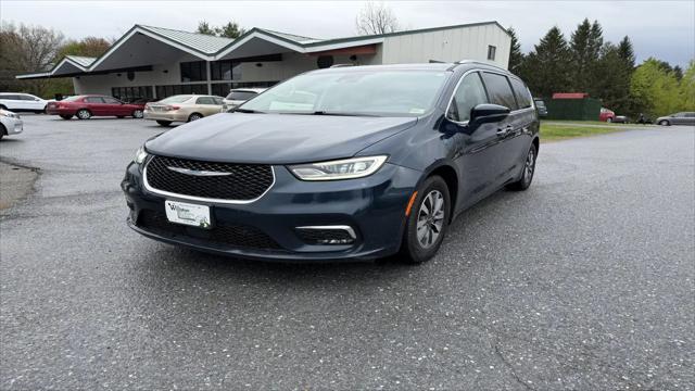2021 Chrysler Pacifica Hybrid Touring L for sale in South Burlington, VT