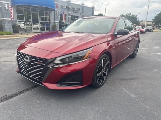 2023 Nissan Altima SR FWD