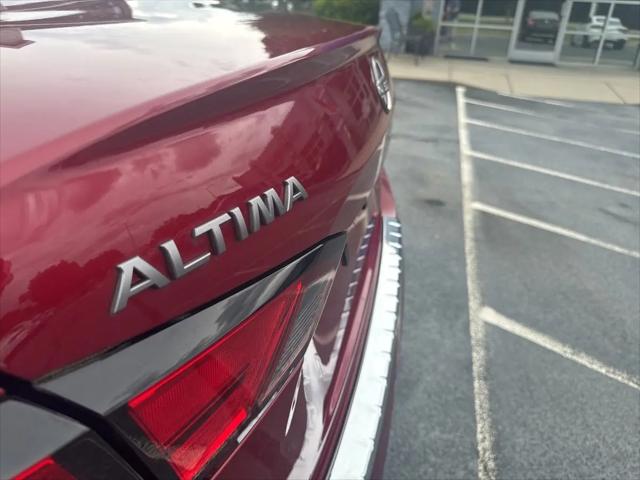 2023 Nissan Altima SR FWD