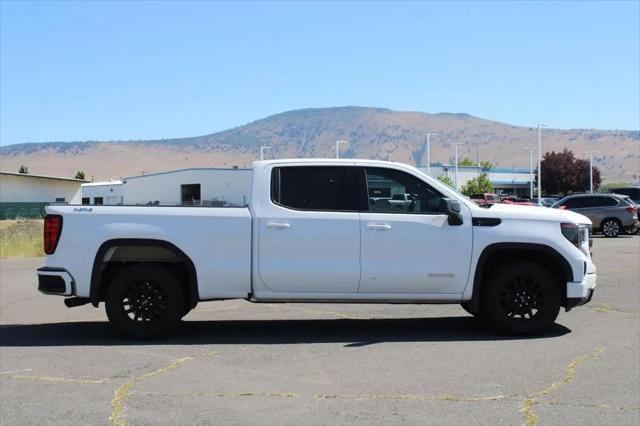 2023 GMC Sierra 1500 4WD Crew Cab Standard Box Elevation