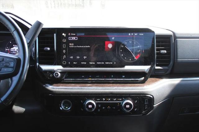 2023 GMC Sierra 1500 4WD Crew Cab Standard Box Elevation