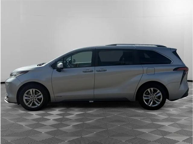 2021 Toyota Sienna Limited