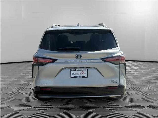2021 Toyota Sienna Limited