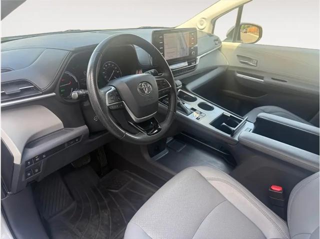 2021 Toyota Sienna Limited