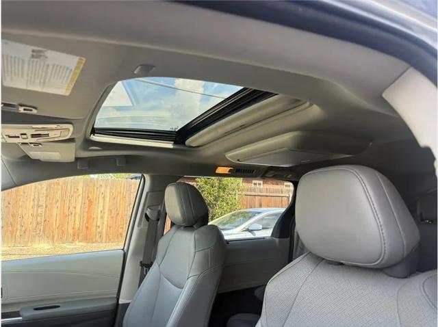 2021 Toyota Sienna Limited