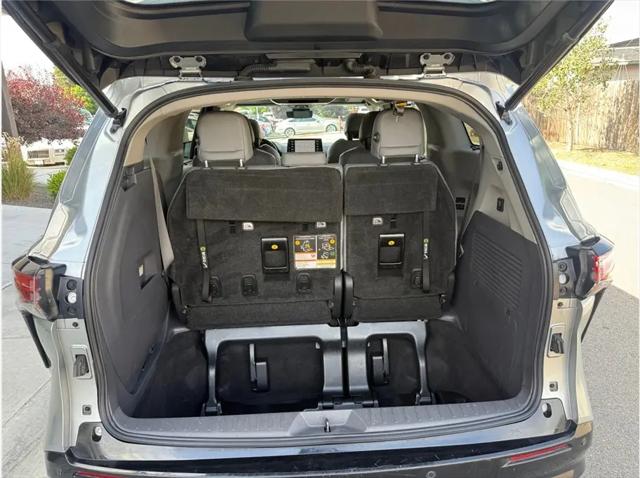 2021 Toyota Sienna Limited