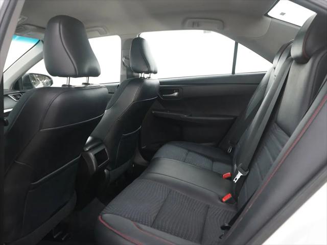 2015 Toyota Camry SE