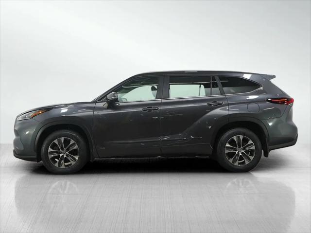 2025 Toyota Highlander Hybrid XLE