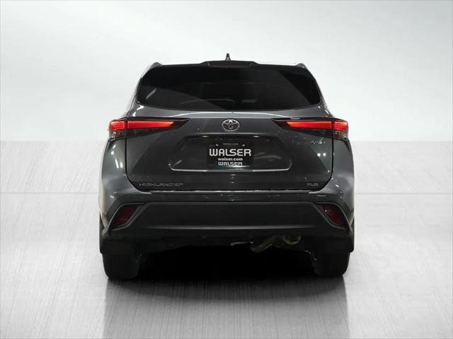 2025 Toyota Highlander Hybrid XLE