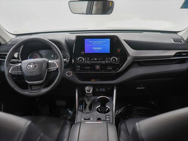 2025 Toyota Highlander Hybrid XLE
