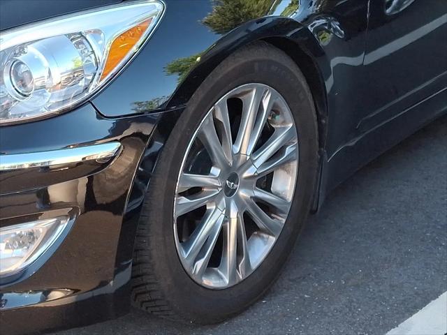 2013 Hyundai Genesis 3.8
