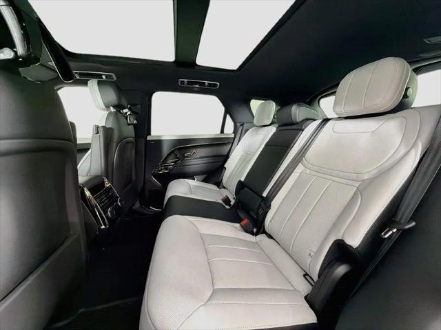 2026 Land Rover Range Rover Sport P530 Dynamic SE