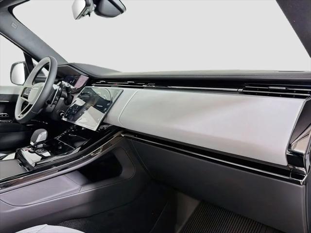 2026 Land Rover Range Rover Sport P530 Dynamic SE