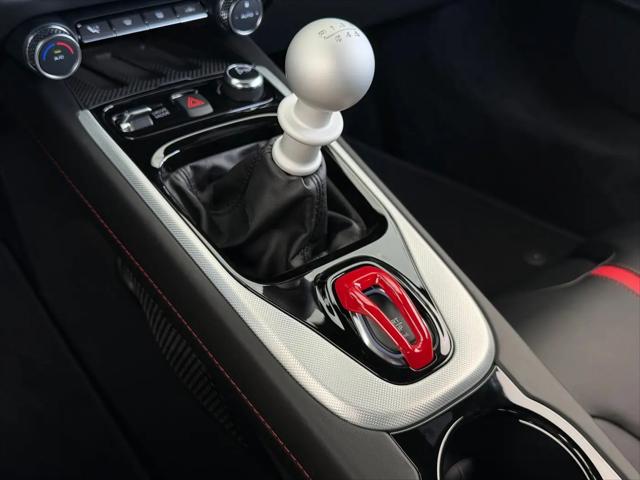 2026 Lotus Emira V6 SE