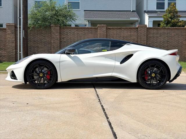 2026 Lotus Emira V6 SE