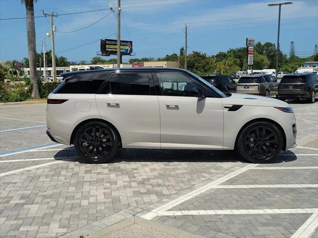 2026 Land Rover Range Rover Sport P400 Dynamic SE