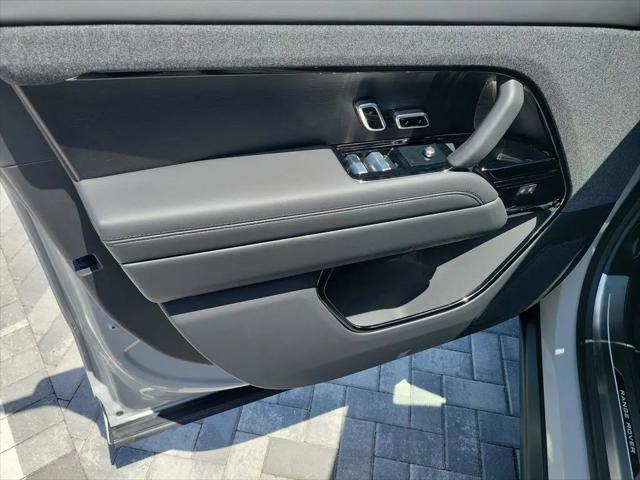 2026 Land Rover Range Rover Sport P400 Dynamic SE