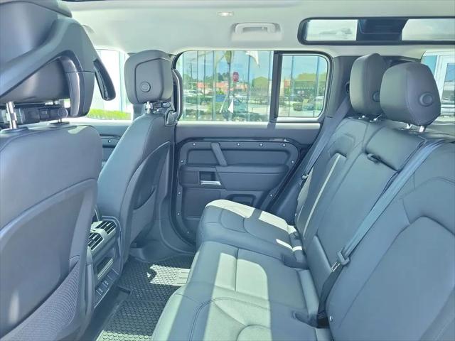 2026 Land Rover Defender P400 X-Dynamic SE