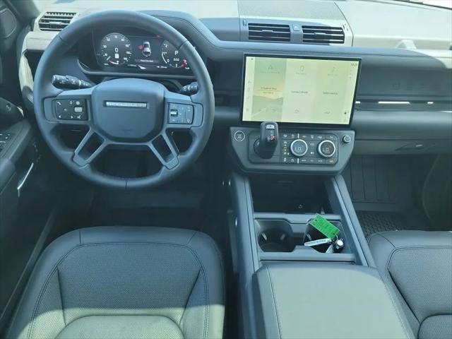 2026 Land Rover Defender P400 X-Dynamic SE