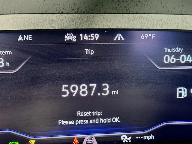 2022 Volkswagen Atlas Cross Sport 3.6L V6 SE w/Technology