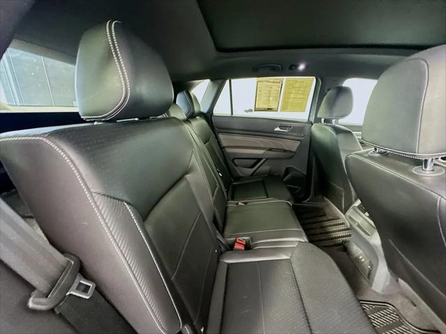 2022 Volkswagen Atlas Cross Sport 3.6L V6 SE w/Technology