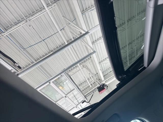 2021 Chevrolet Traverse AWD LT Leather