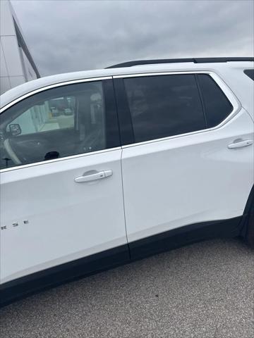 2021 Chevrolet Traverse AWD LT Leather
