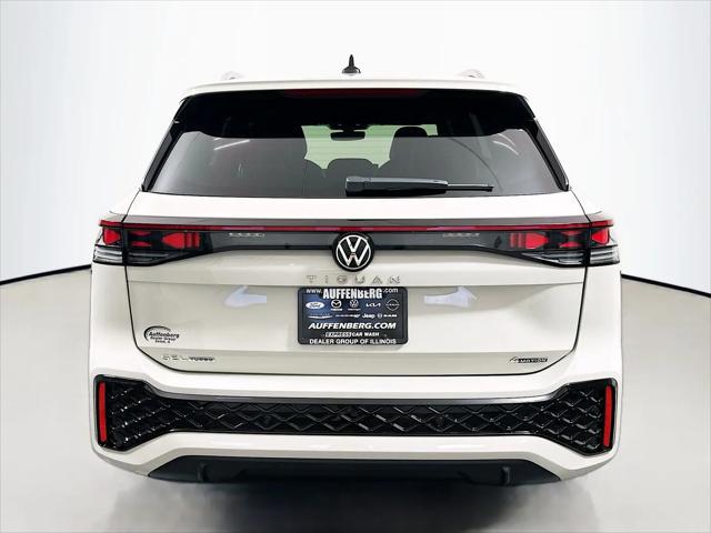 2026 Volkswagen Tiguan SEL R-Line Turbo