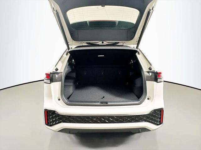 2026 Volkswagen Tiguan SEL R-Line Turbo